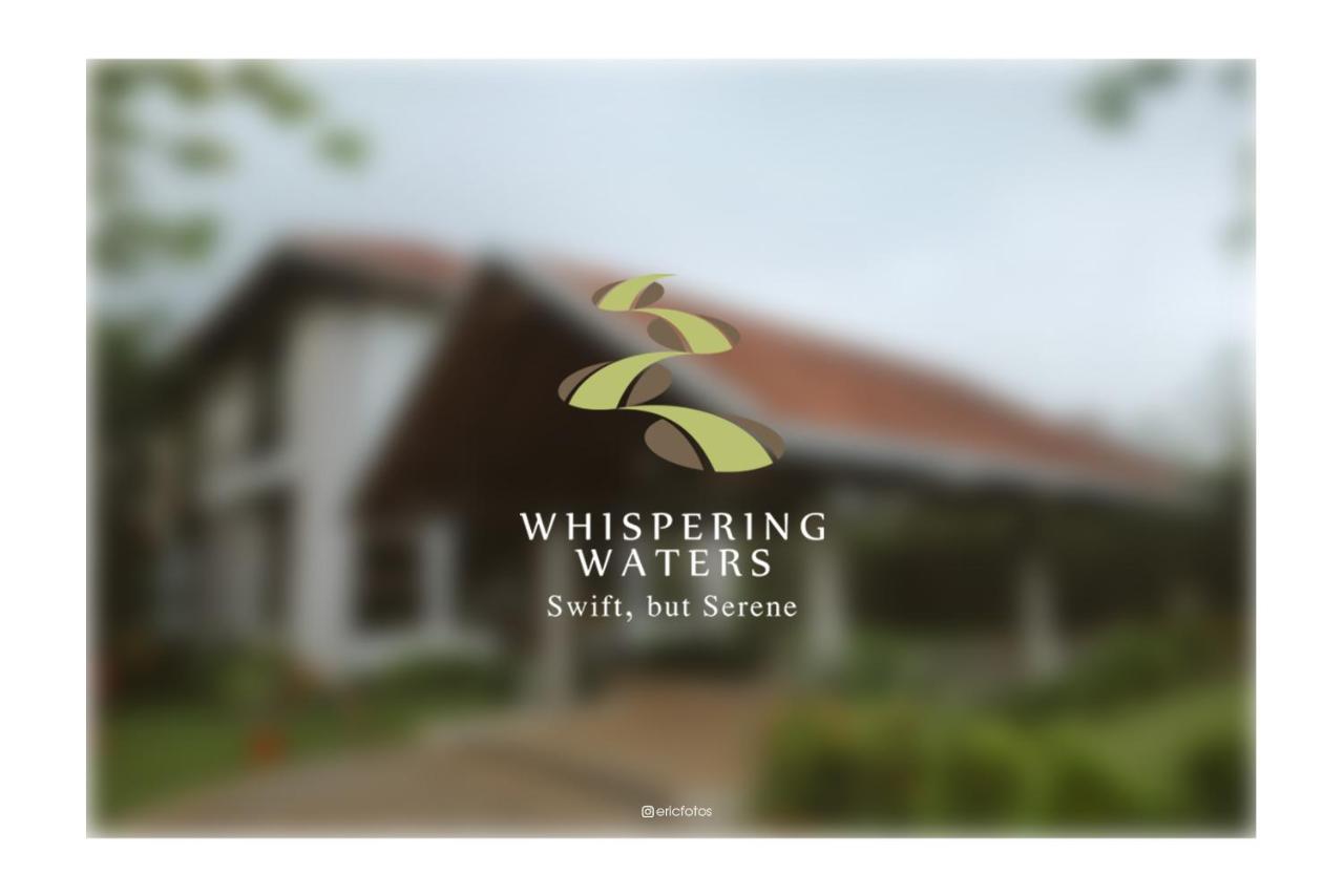 Whispering Waters Hotel Malayāttūr Eksteriør billede